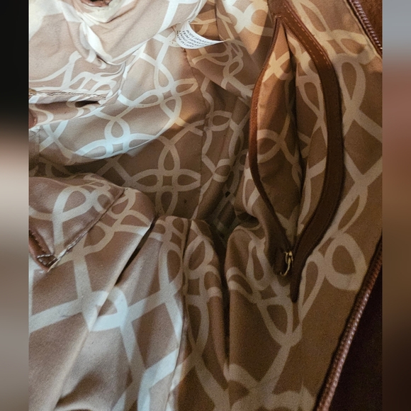 Big Buddha Grayson Handbag Pre-owned 👜 ❤️ Cream & Brown gold stud handbag! - Picture 5 of 13